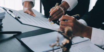 Elaboração de Projetos de Lei: O Processo Legislativo Desvendado