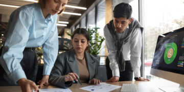 Políticas Públicas para o Desenvolvimento Sustentável: Estratégias e Impactos na Sociedade